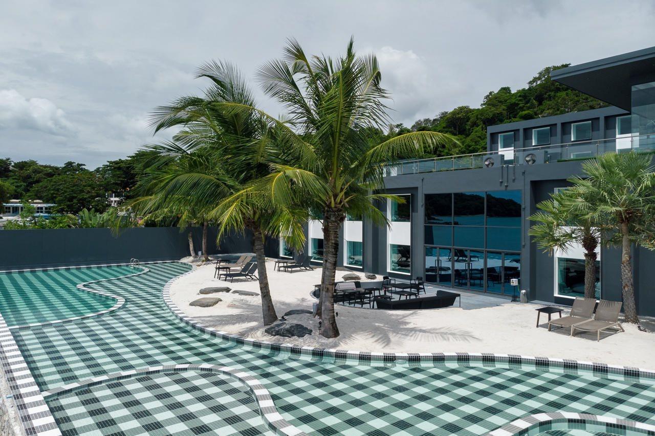 Foto Hotel Phuket Beachfront Exterior foto The Beach Club at The Standard, Hua Hin